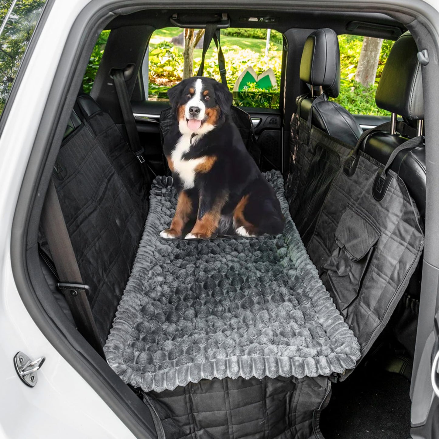 Non-Slip Dog Bed Mat for Car, Fuzzy Backseat Pet Mat, Travel Pet-Friendly Seat Cover for Cars, Compatible with Backseat Extenders and Seat Protectors
